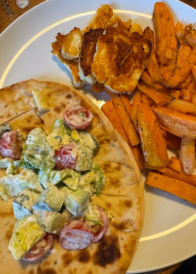 Halloumi Gyros